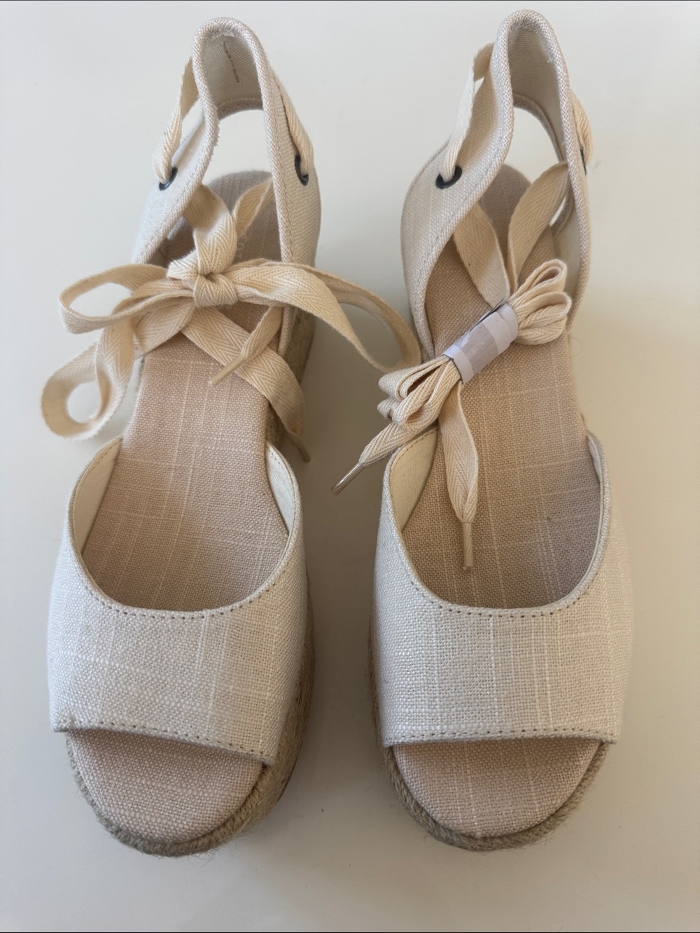 SOLUDOS wedge sandal (approx 2.5” wedge size 7 - Picture 1 of 9